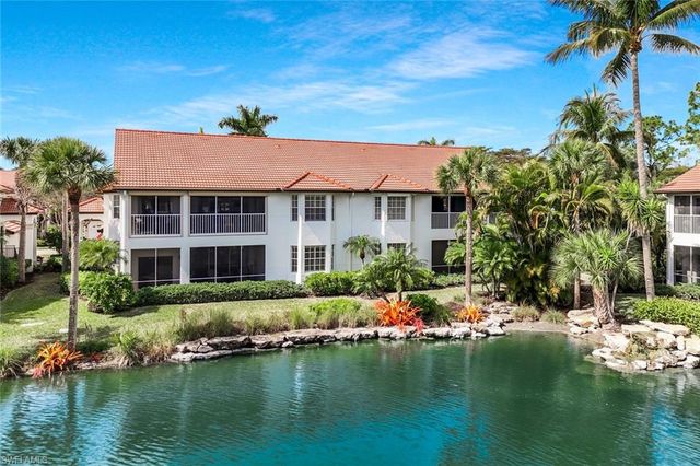 2180 Hawksridge DR # 2002, Naples, FL 34105