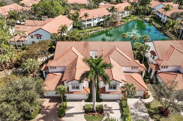 2180 Hawksridge DR # 2002, Naples, FL 34105