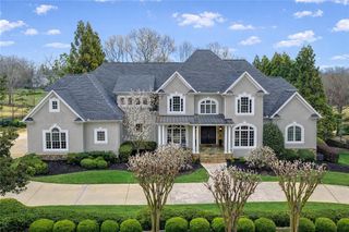 5193 Legends Drive, Braselton, GA 30517