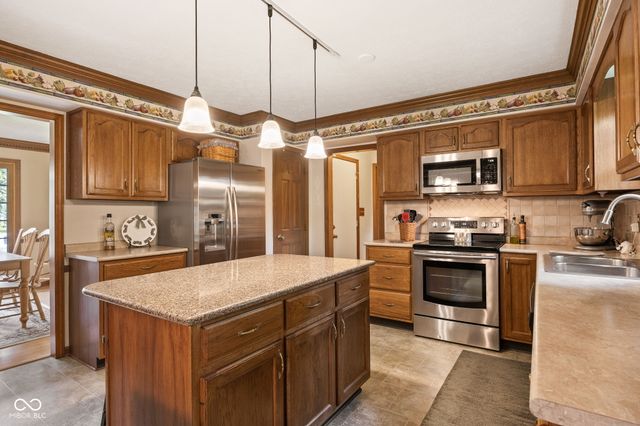 4700 Briarwood Trace, Carmel, IN 46033