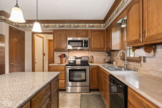 4700 Briarwood Trace, Carmel, IN 46033