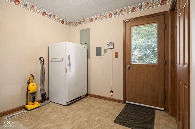 4700 Briarwood Trace, Carmel, IN 46033