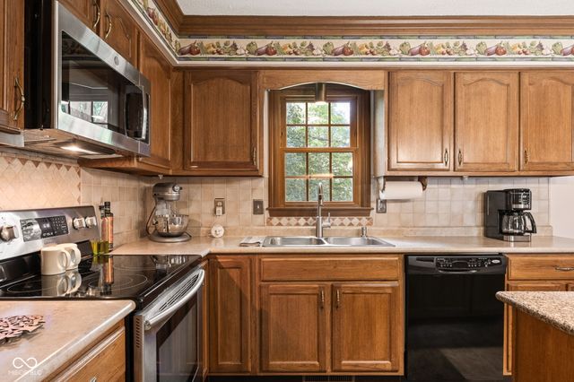4700 Briarwood Trace, Carmel, IN 46033