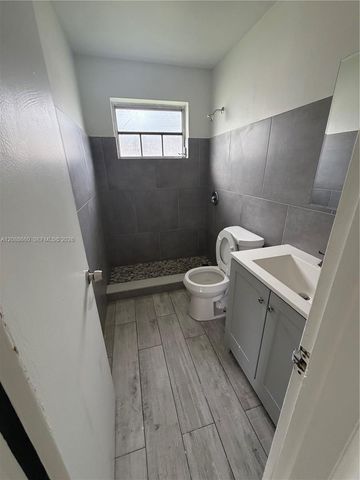 16120 NE 19th Court 1, North Miami Beach, FL 33162