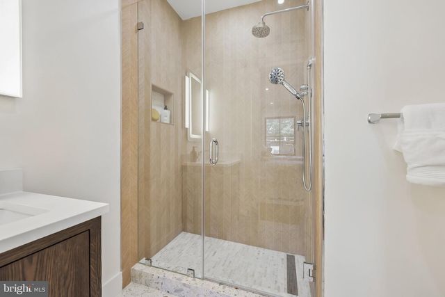 235 12TH ST SE, Washington, DC 20003