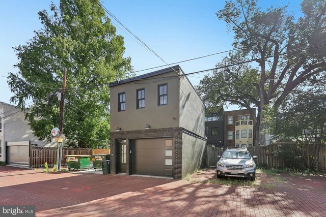 235 12TH ST SE, Washington, DC 20003