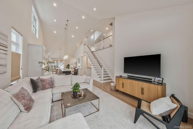 59 Farm Acre Circle, Mount Sinai, NY 11766