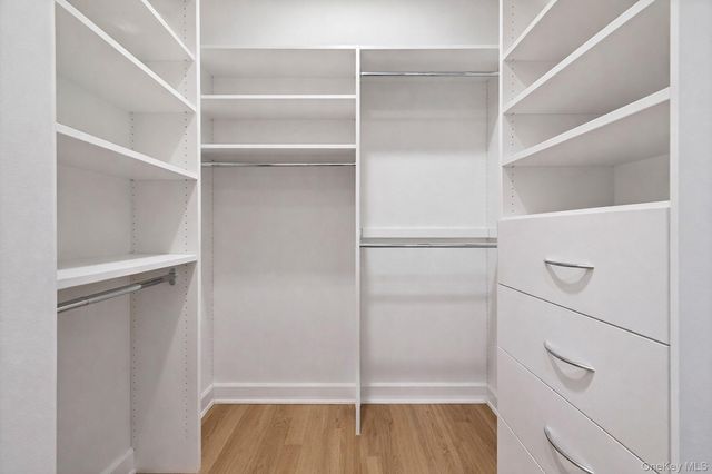 59 Farm Acre Circle, Mount Sinai, NY 11766