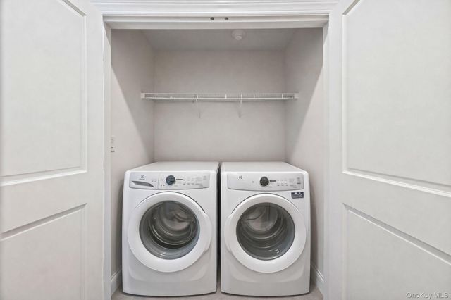 59 Farm Acre Circle, Mount Sinai, NY 11766