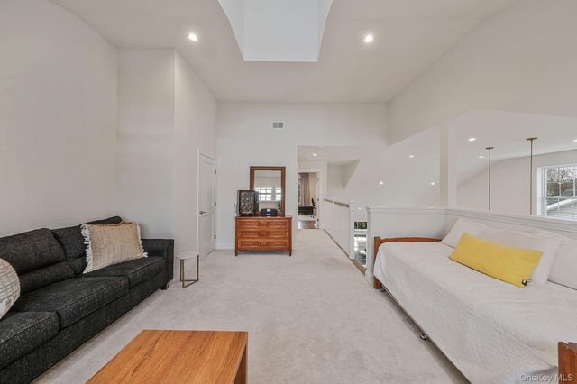 59 Farm Acre Circle, Mount Sinai, NY 11766