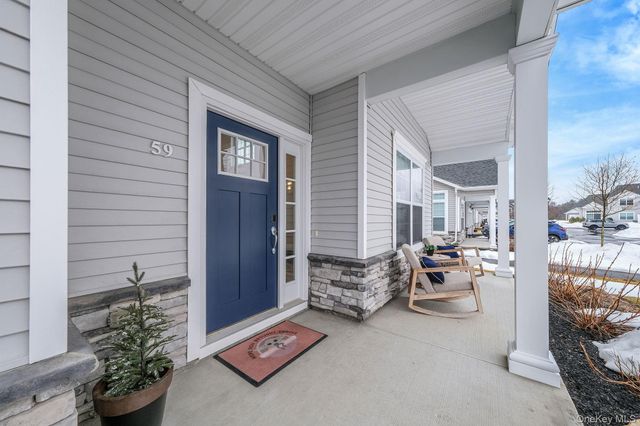 59 Farm Acre Circle, Mount Sinai, NY 11766