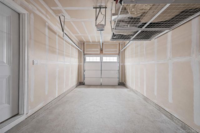 59 Farm Acre Circle, Mount Sinai, NY 11766