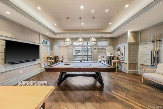 59 Farm Acre Circle, Mount Sinai, NY 11766