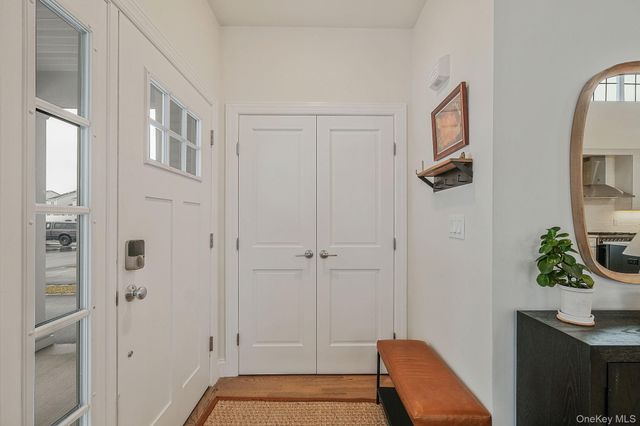 59 Farm Acre Circle, Mount Sinai, NY 11766