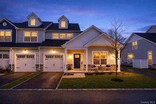 59 Farm Acre Circle, Mount Sinai, NY 11766