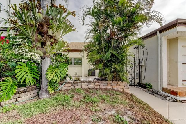 4548 SOMERSET PLACE, New Port Richey, FL 34652