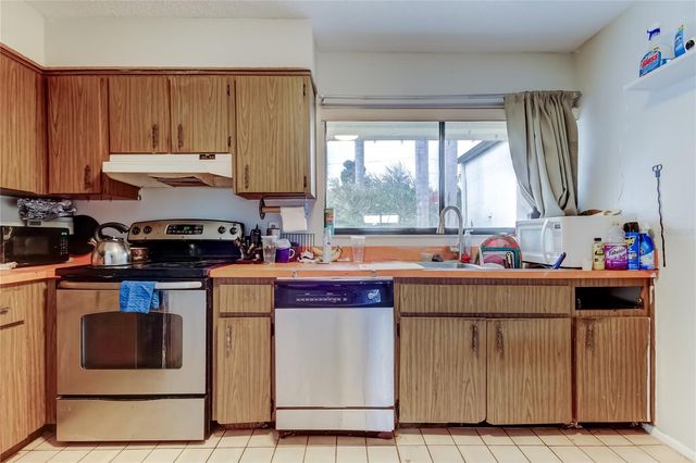 4548 SOMERSET PLACE, New Port Richey, FL 34652