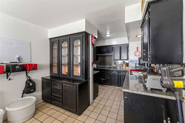 1114 Mustang Trail, Houston, TX 77339