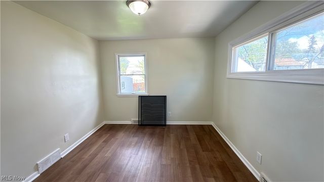 17115 Harvard Avenue, Cleveland, OH 44128