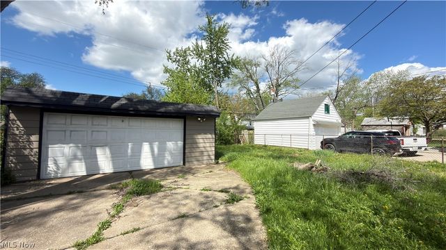 17115 Harvard Avenue, Cleveland, OH 44128