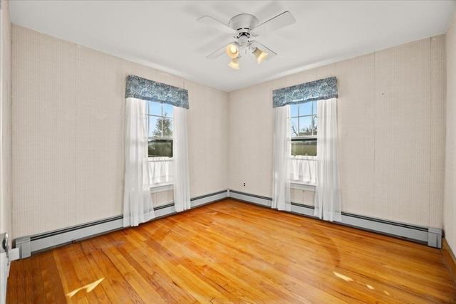 58 Randall Ave, Somerset, MA 02726