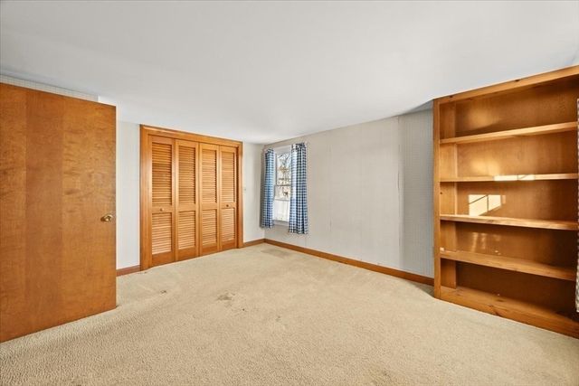 58 Randall Ave, Somerset, MA 02726