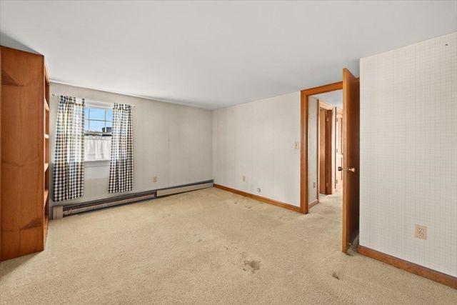 58 Randall Ave, Somerset, MA 02726