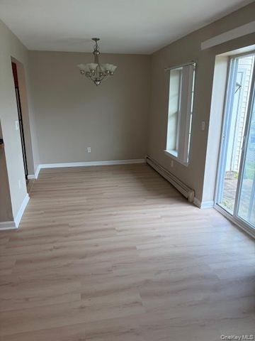 23 Lexington Hill 7, Harriman, NY 10926