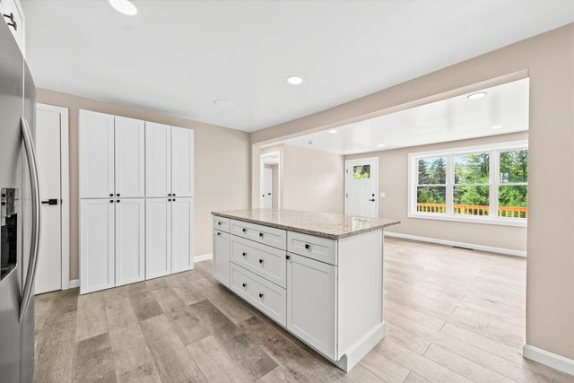 17 Fairway Drive, New Hampton, NH 03256
