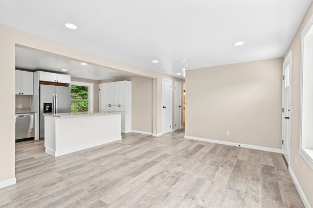 17 Fairway Drive, New Hampton, NH 03256