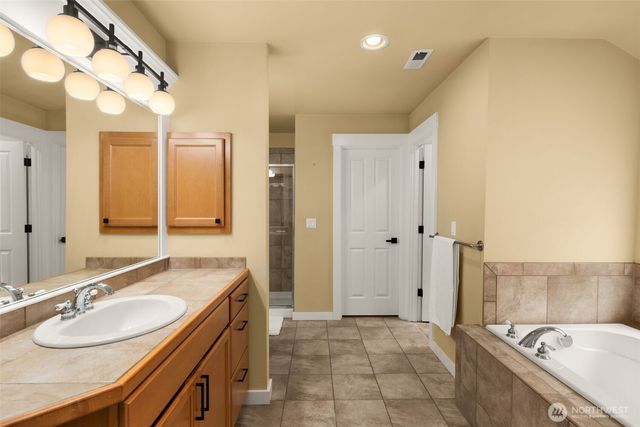15233 273rd Drive NE, Duvall, WA 98019