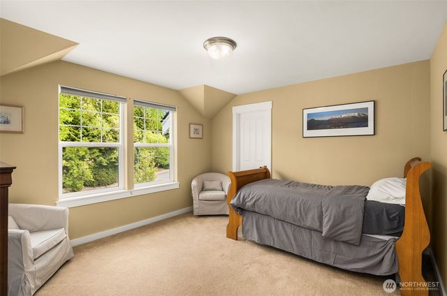 15233 273rd Drive NE, Duvall, WA 98019