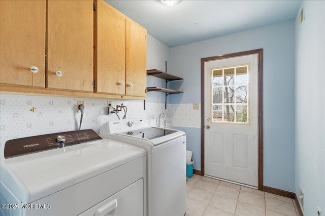 1612 Otter Drive, Toms River, NJ 08755