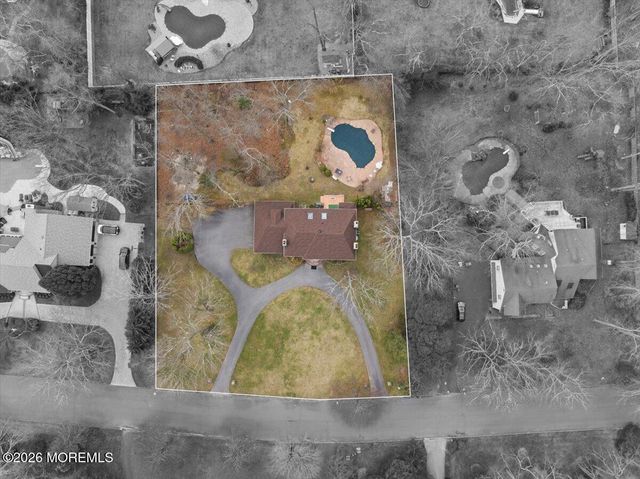 1612 Otter Drive, Toms River, NJ 08755