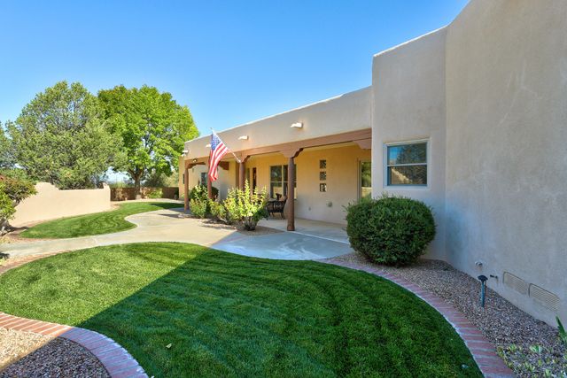 9175 Wilshire Avenue NE, Albuquerque, NM 87122