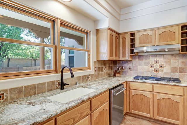 9175 Wilshire Avenue NE, Albuquerque, NM 87122