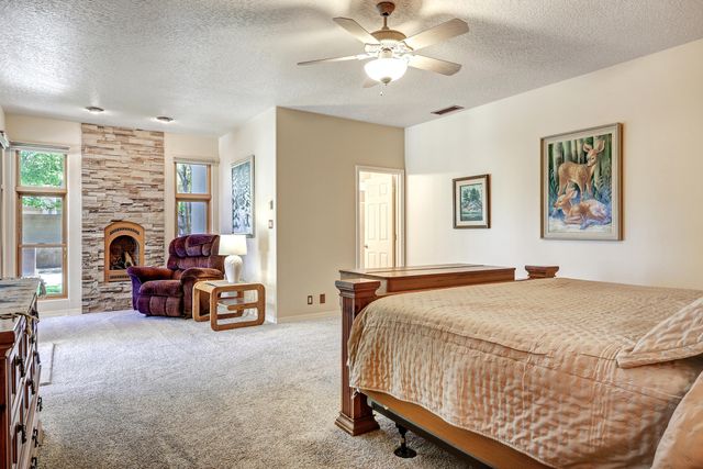 9175 Wilshire Avenue NE, Albuquerque, NM 87122