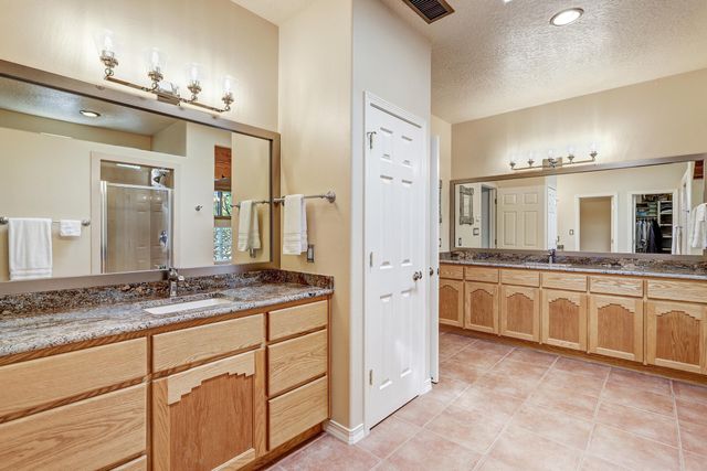9175 Wilshire Avenue NE, Albuquerque, NM 87122