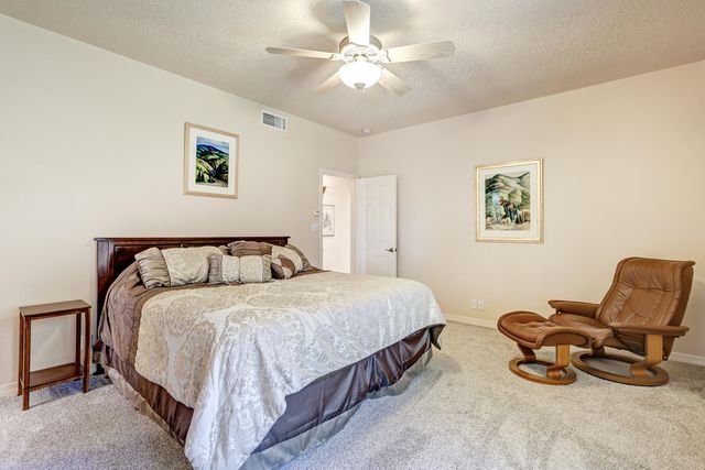 9175 Wilshire Avenue NE, Albuquerque, NM 87122