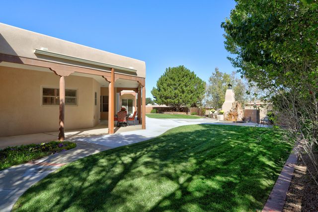 9175 Wilshire Avenue NE, Albuquerque, NM 87122