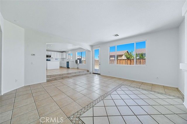 9373 Dragon Tree, Hesperia, CA 92344