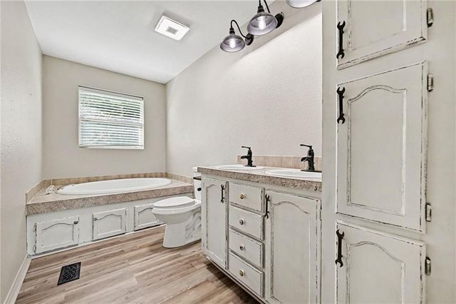 39232 Fitch Road, Richmond, MO 64085