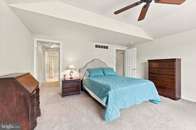 2106 HALF MILE POST N, Garnet Valley, PA 19060