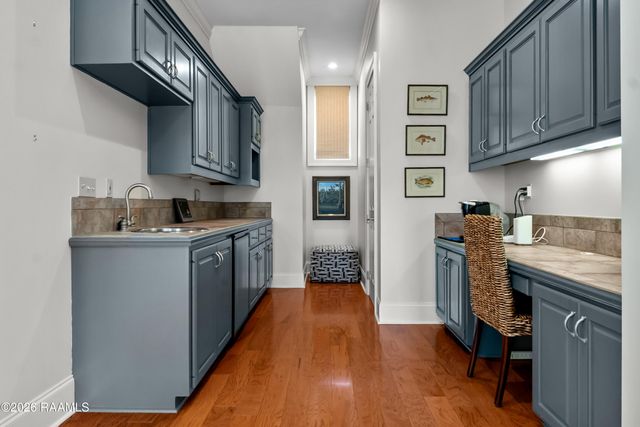 101 Mission Hills Drive, Broussard, LA 70518