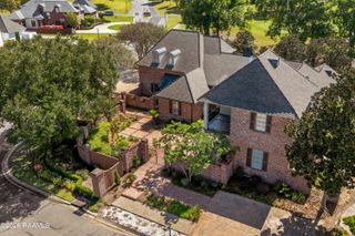 101 Mission Hills Drive, Broussard, LA 70518