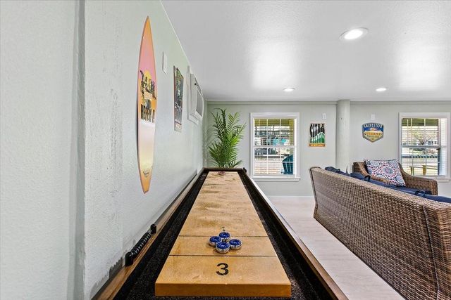 16531 Nassau Way, Jamaica Beach, TX 77554