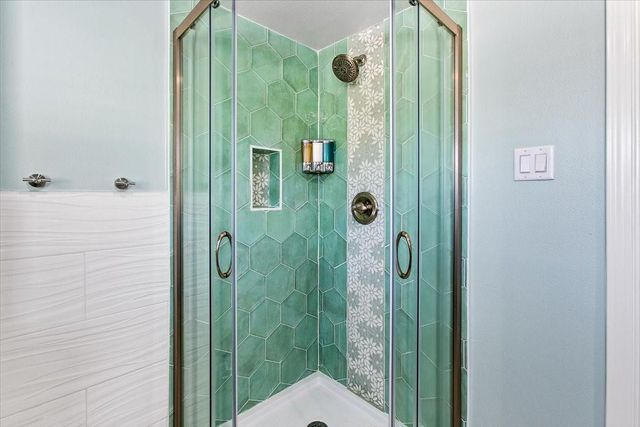 16531 Nassau Way, Jamaica Beach, TX 77554