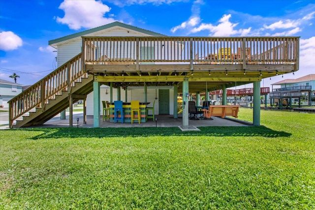 16531 Nassau Way, Jamaica Beach, TX 77554