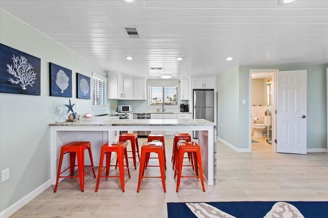 16531 Nassau Way, Jamaica Beach, TX 77554