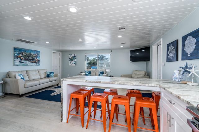 16531 Nassau Way, Jamaica Beach, TX 77554